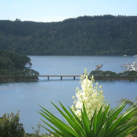 Whangamata Vistas B&B Esterno foto