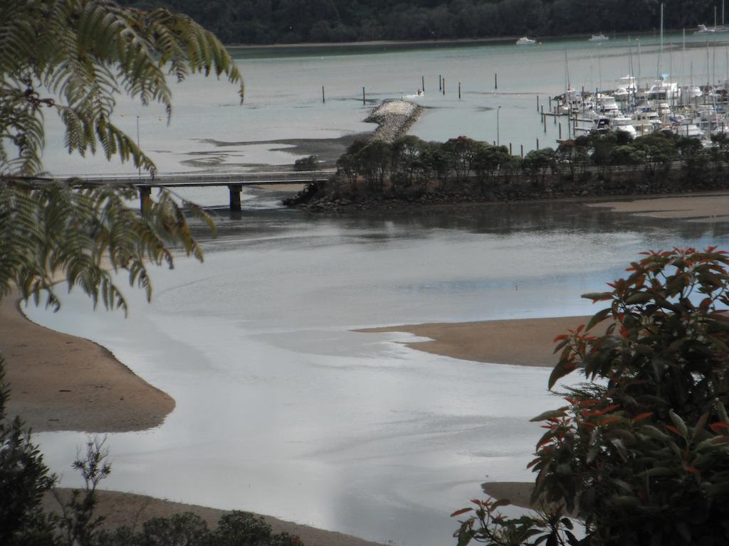 Whangamata Vistas B&B Esterno foto