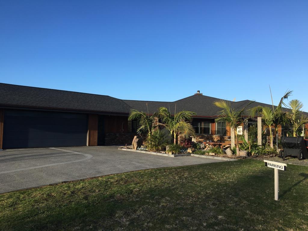 Whangamata Vistas B&B Esterno foto