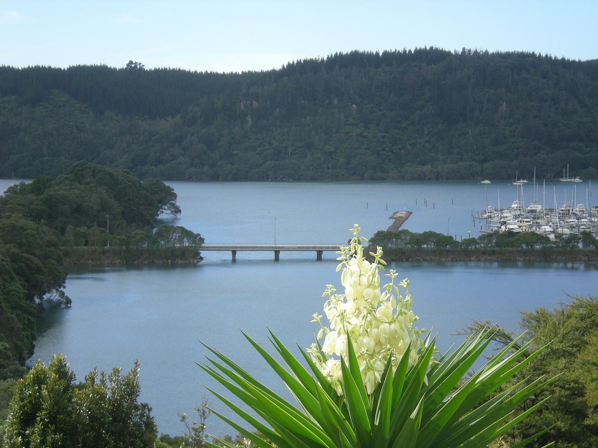 Whangamata Vistas B&B Esterno foto