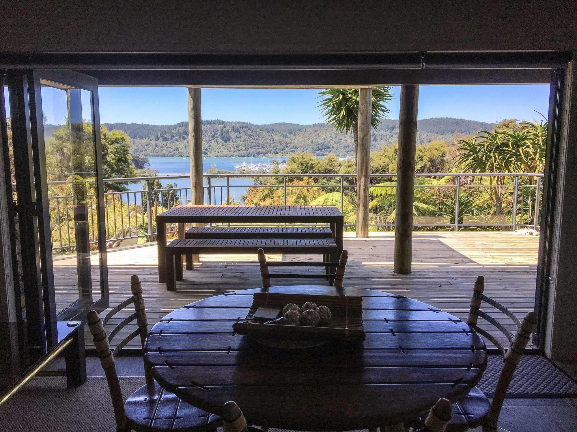 Whangamata Vistas B&B Esterno foto