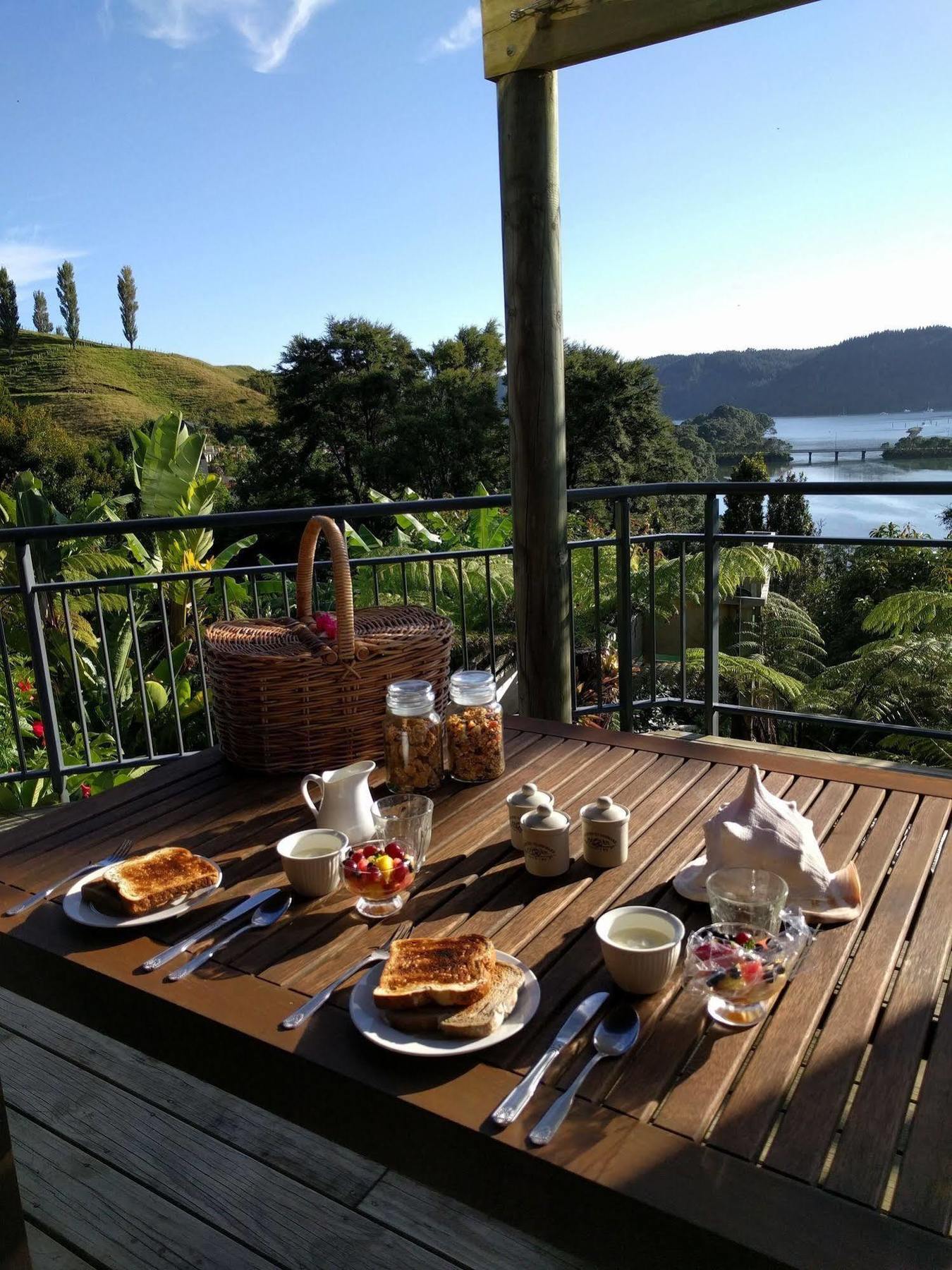 Whangamata Vistas B&B Esterno foto